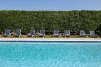 The Ocean Resort Inn - Swimmingpools