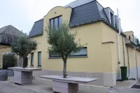 Hotel Gasthof Kapelhof Hotels in Aalst