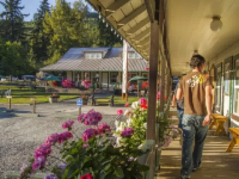 惠特克汽車旅館和歷史邦克豪斯 阿什福德酒店