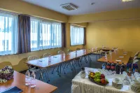 Duna Hotel - 3-Star