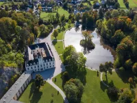 Hotel Schloss Hernstein Hotels near Schneeberg