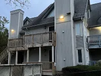Relaxing Condo with a year round hot tub!