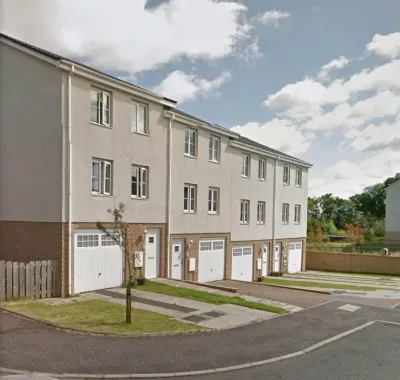 Livingston 4 Bedroom Townhouse Hotel di 