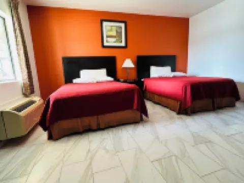 Lux Inn and Suites Hotels in Three Rivers