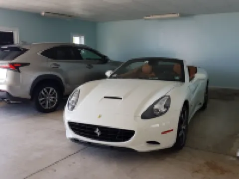 Atlantic Breeze Suites Hotels in Hampton