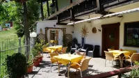 Hotel Schwarzbachhof - Mountain view