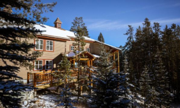 HI Banff Alpine Centre - Hostel