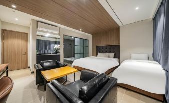 F Hotel Yeongdeungpo