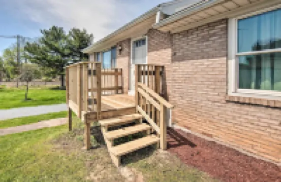 1 Mi to Hersheypark: Family Home w/ Game Room!