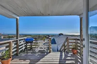 Fernandina Cottage w/ Deck + Direct Beach Access! - spa