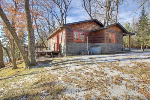 Cozy Cabin w/ Private Dock on Fifth Crow Wing Lake