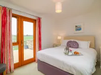 Kingcup Cottage Hotels in Saint Columb