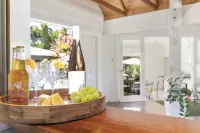 Mossman Resort Holiday Villas - bar