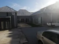 Monument Pavilion - 2 звезды