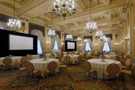 The Fort Garry Hotel Spa and Conference Centre, Ascend Hotel Collection