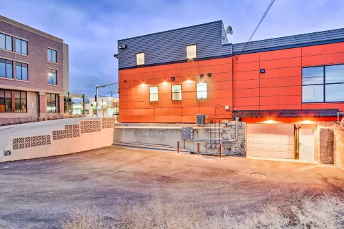 Updated Helena Condo - Walk to Downtown Spots - Kitchens