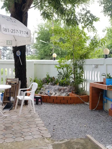 รูปภาพของChomlay Restaurant & Room for Rent