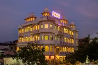 Sarang Palace - A Luxury Boutique Hotel Hotels near Prachin Bandhe Ke Balaji