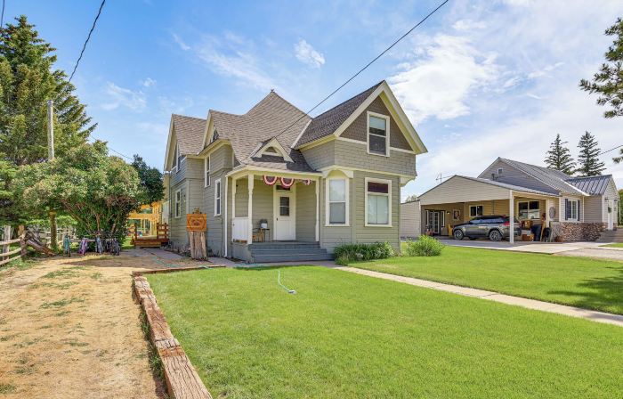 Charming Paris House ~ 1 1/2 Mi to Canyon!
