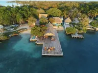 Isla Los Erizos EcoHouse Hotel in zona Bora Bora Cartagena Beach Club
