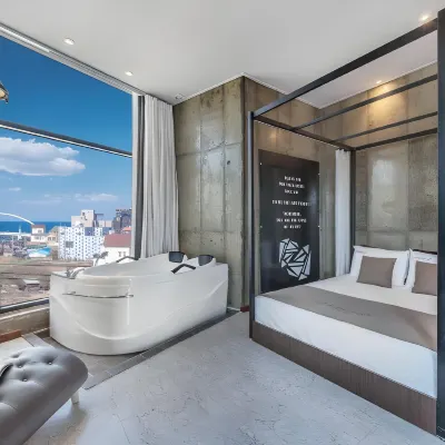 Gangneung Gyeongpodae S9 Beach Familyspa Hotel in zona Memoriale di Heogyun-Heonanseolheon