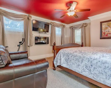 絲綢針包酒店 戈爾登酒店