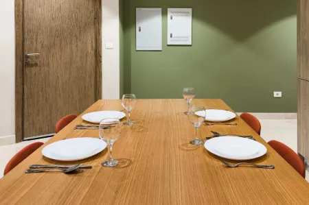 Sparky & Summery 2 Bdr Mangroovy Free Beach & Pool Access