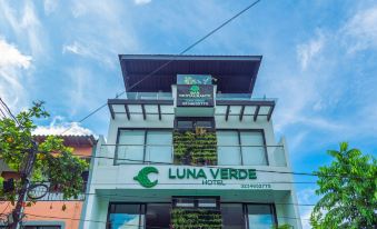 Hotel Luna Verde by Del Toro