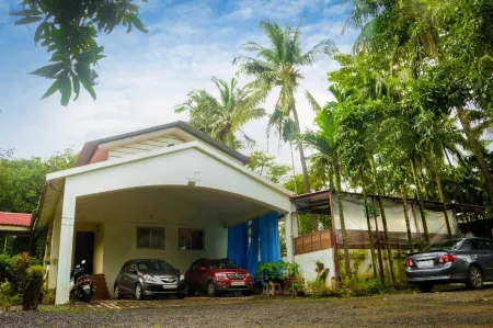 Parmar Farms Отели в г. Панед