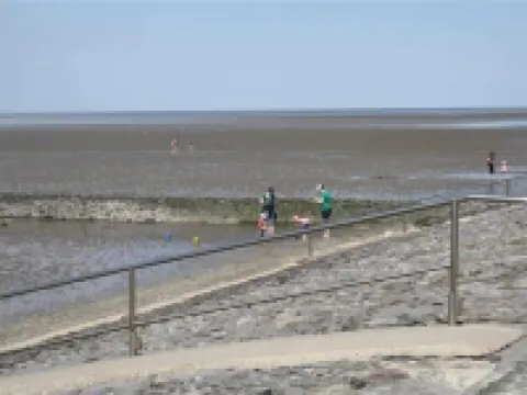 Middle row house near the beach, quiet location but in the middle of life Hotels in Tossens