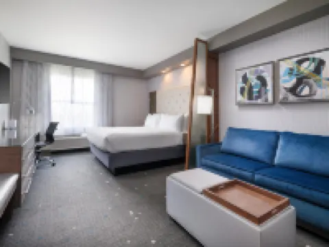 Best Western Premier Hotel at Fishers Landing Hotels in Vancouver