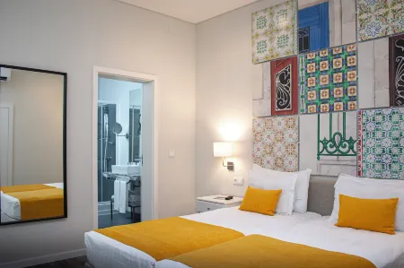 Rio Art Hotel Отели рядом со станцией Setubal Railway Station