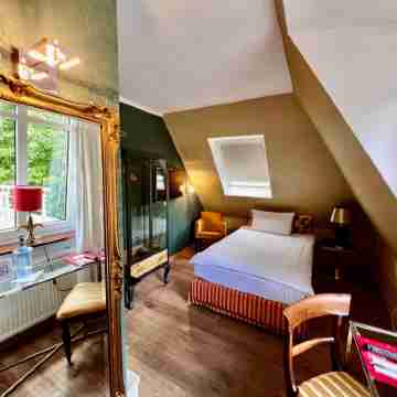 Hotel Ashley's Garden Rooms