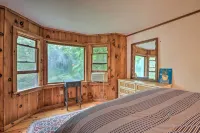 Serene Riverfront StayThe Mill River Cabin - Country Houses