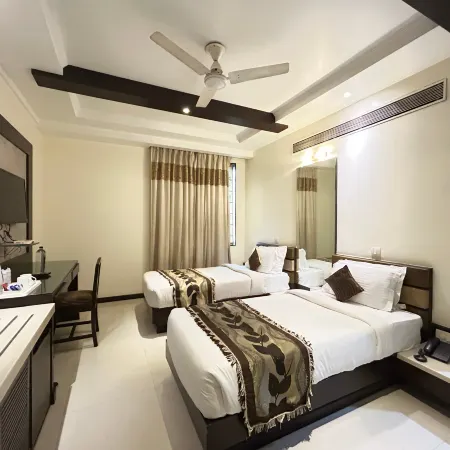 Hotel Royale Ambience