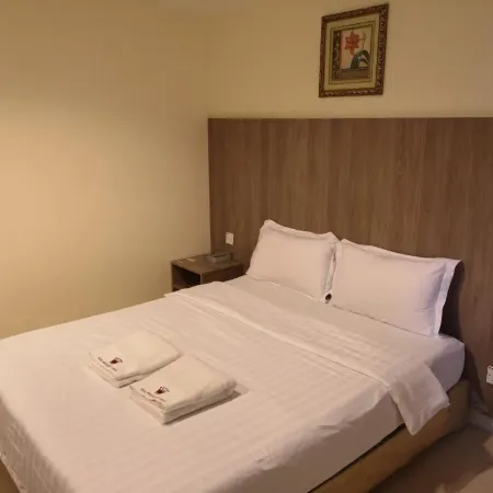 HOTEL AMBASSADOR