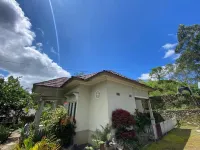 Nyampon Vila Hotels in Sembalun