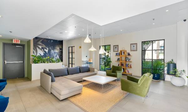 Uptown Inn by Vantaggio