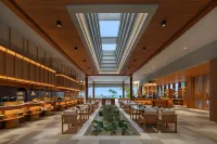 Centara Grand Lagoon Maldives Hotels in Kodhipparu Falhu