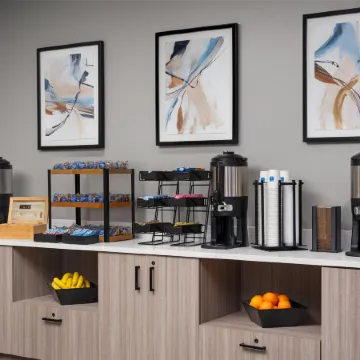 Hyatt Studios Mobile/tillmans Corner