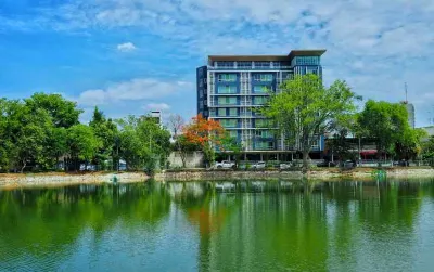 Kamonthara Hotels near HarborLand Central Nakhon Pathom