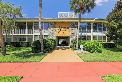 Best Location!  Right next to St Armands Circle and Lido Key! 리도 비치 주변 호텔