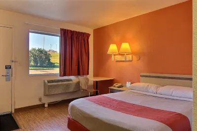 Motel 6 Bismarck, ND Hotels in Bismarck