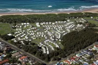 Corrimal Beach Tourist Park Hotels in Thirroul