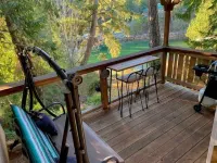 Second Eagle Inn Hotels in qathet