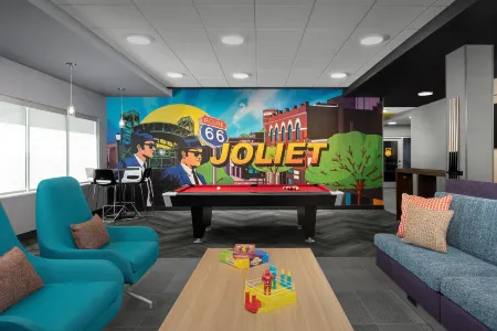 Tru by Hilton Joliet Plainfield Отели рядом с достопримечательностью «Университет Сейнт Франсис»