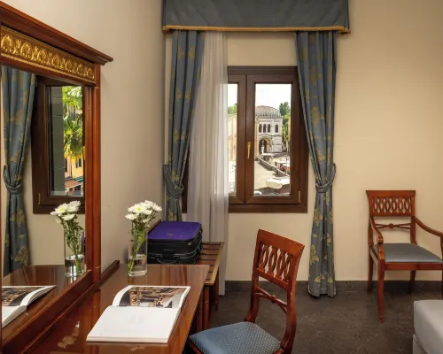 Hotel Donatello Hotels near Padova Train Station