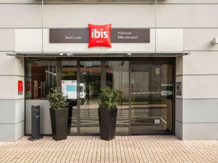 Ibis Aéroport Bâle-Mulhouse Отели рядом с достопримечательностью «Lambda Escape»
