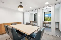 AQUA Corner Unit w Balcony and Amazing View #614