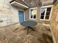 La Loge Lingone-garage privatif Hotels in Langres